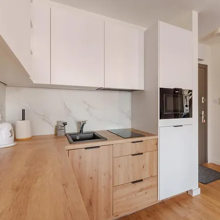 Przy Kollataja Z Parkingiem Appartamento Kołobrzeg