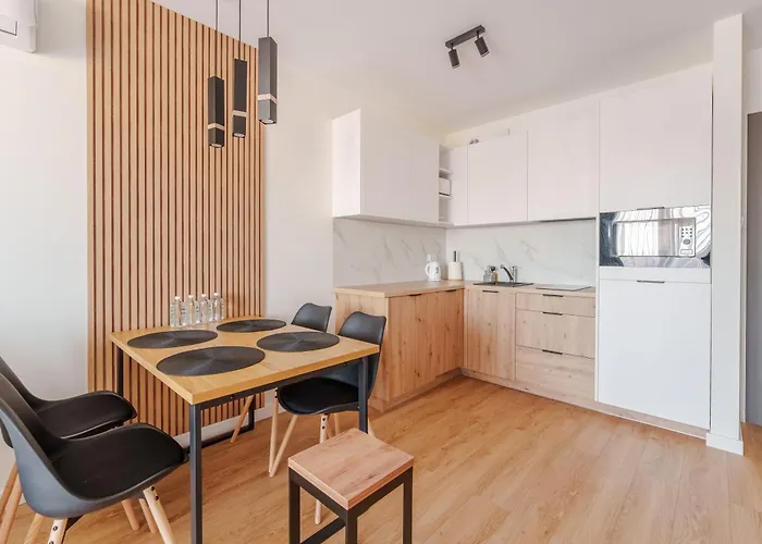 Przy Kollataja Z Parkingiem Apartamento