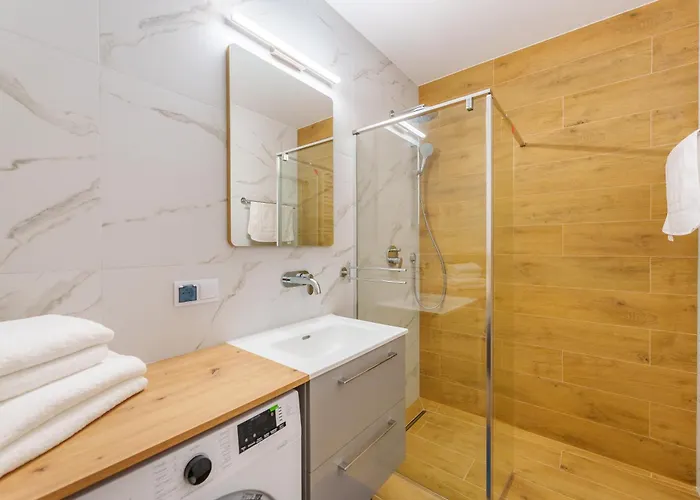 Przy Kollataja Z Parkingiem *